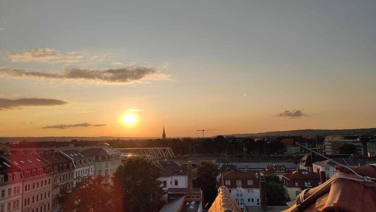4 Raum Wohnung Mit Balkon Auf 120Sqm In Top Lage Drezda Kültér fotó